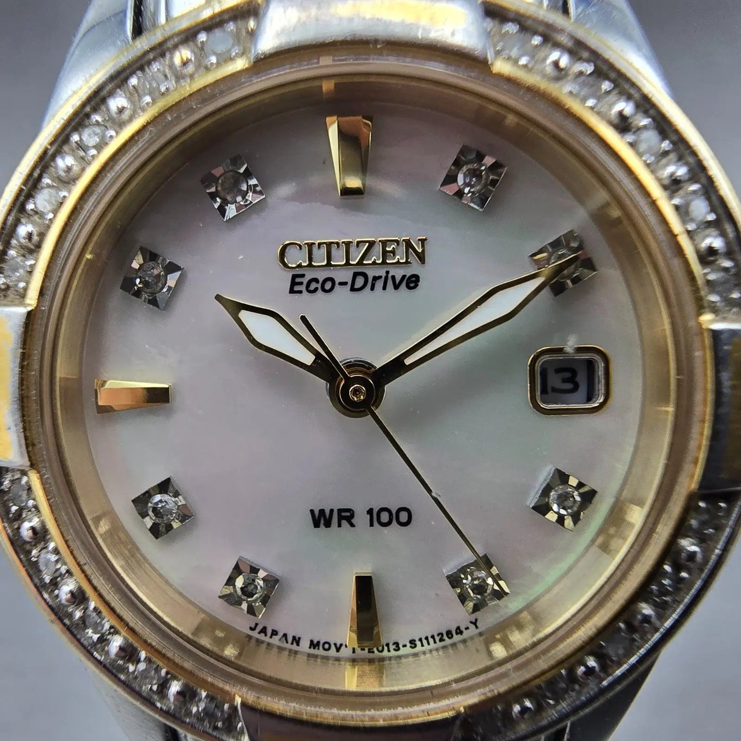 Citizen Eco-Drive Watch Women 26mm MOP Dial Two Tone Date E013-S076412 Runs1