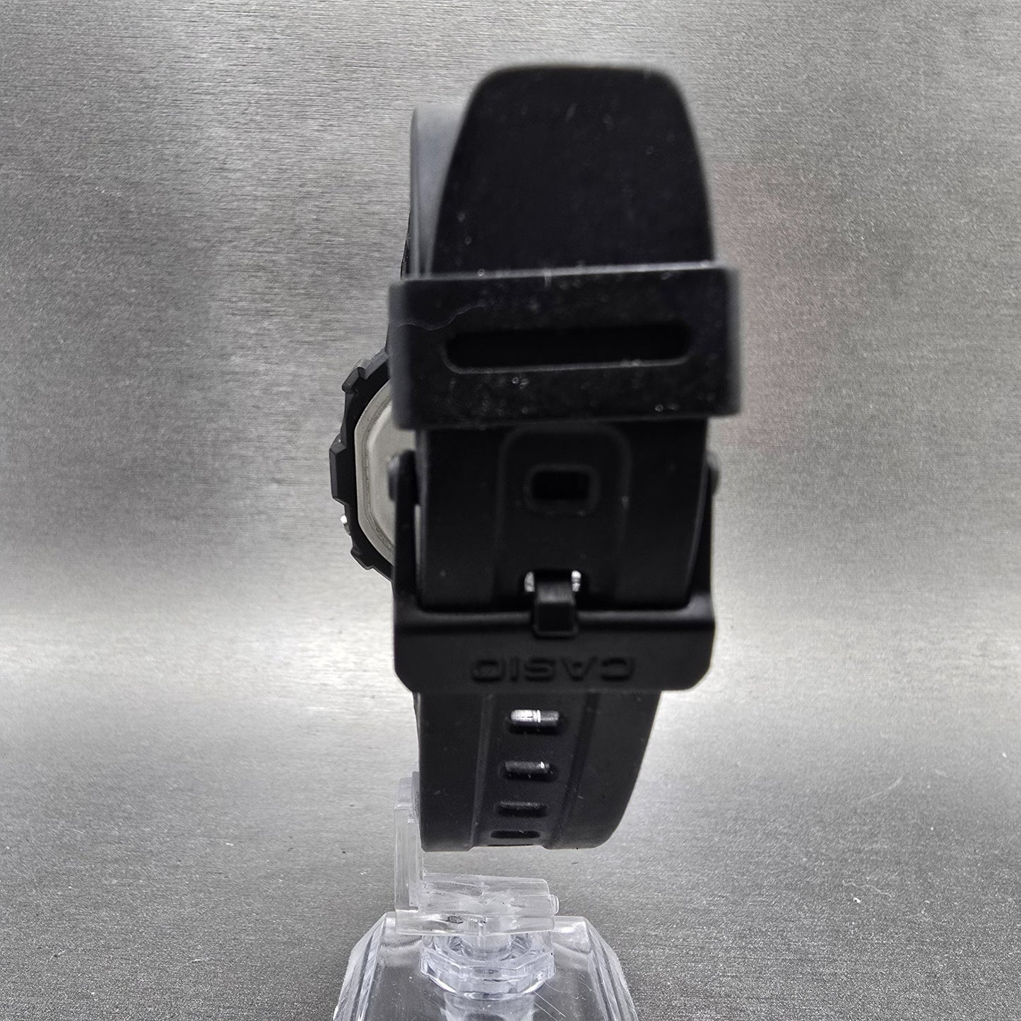 Casio Illuminator F-108WH Watch Men 43mm Black Alarm Chrono Digital New BatteryG7