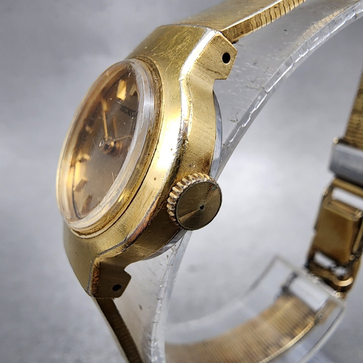 Seiko Watch Women 22mm Champagne Dial Gold Tone Manual Wind 11001440 Runs2