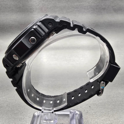Casio G-Shock DW-5750E Watch Men 46mm Black Dial Black Chrono Alarm New Battery6