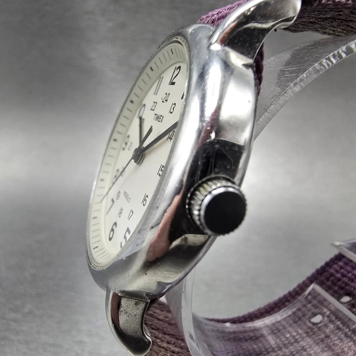 Timex Weekender Watch Men 38mm White Dial Silver Round New Batt T2N652 Purple L2