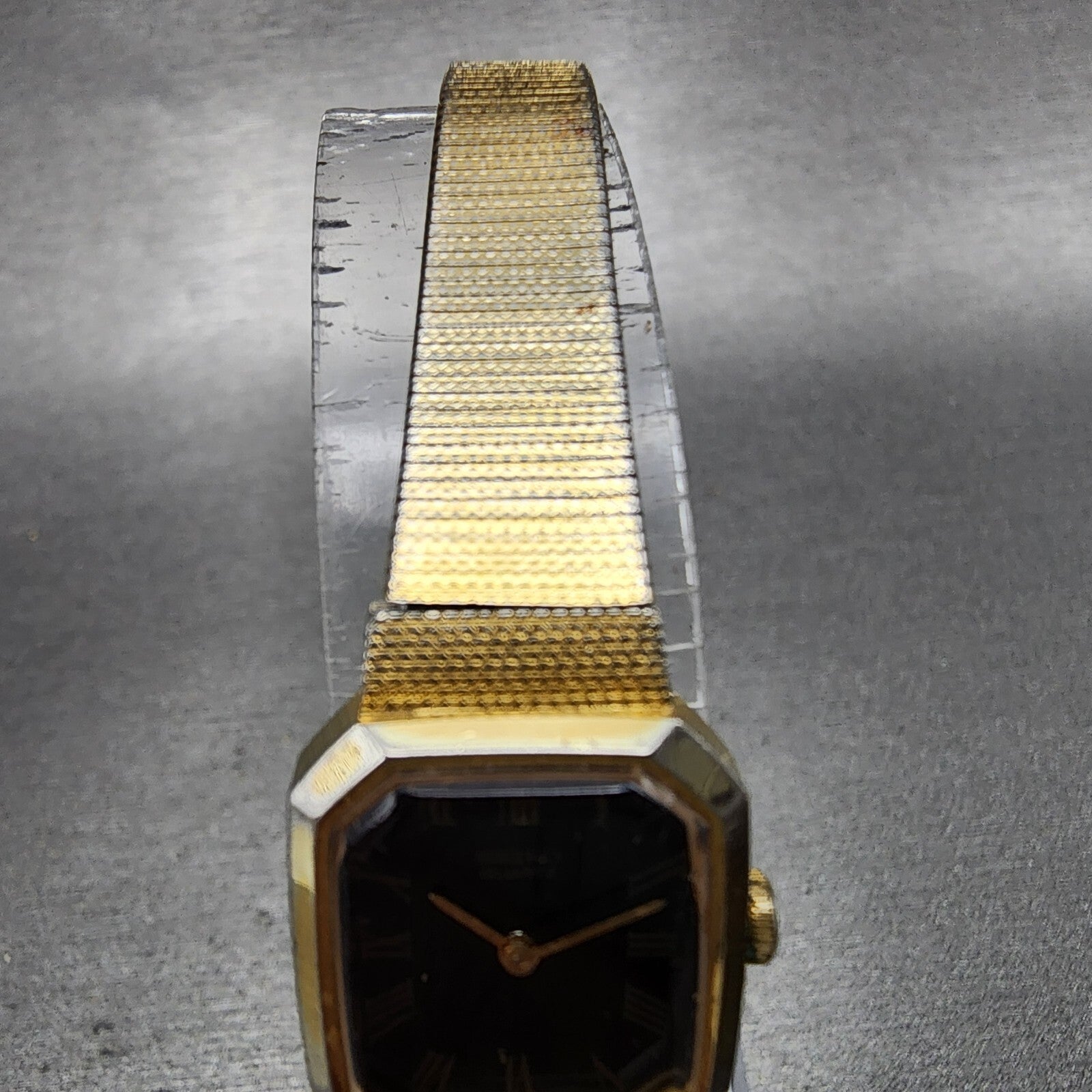 VTG Seiko Watch Women 17mm Black Dial Gold Tone Octagon 2B205019 New Battery4
