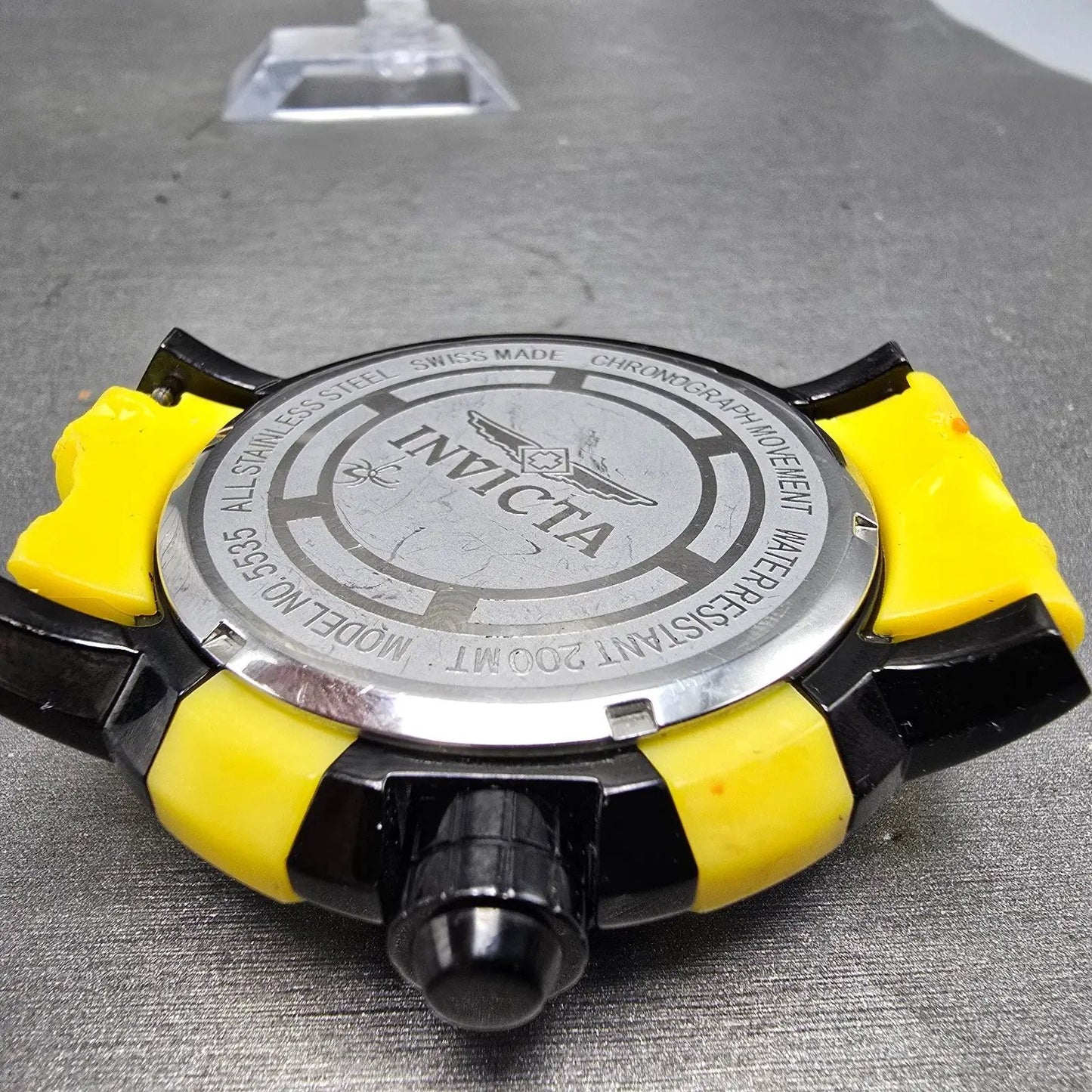 Invicta Chronograph Watch Men 55mm Yellow Dial Black Tone Date 5535 New Battery9