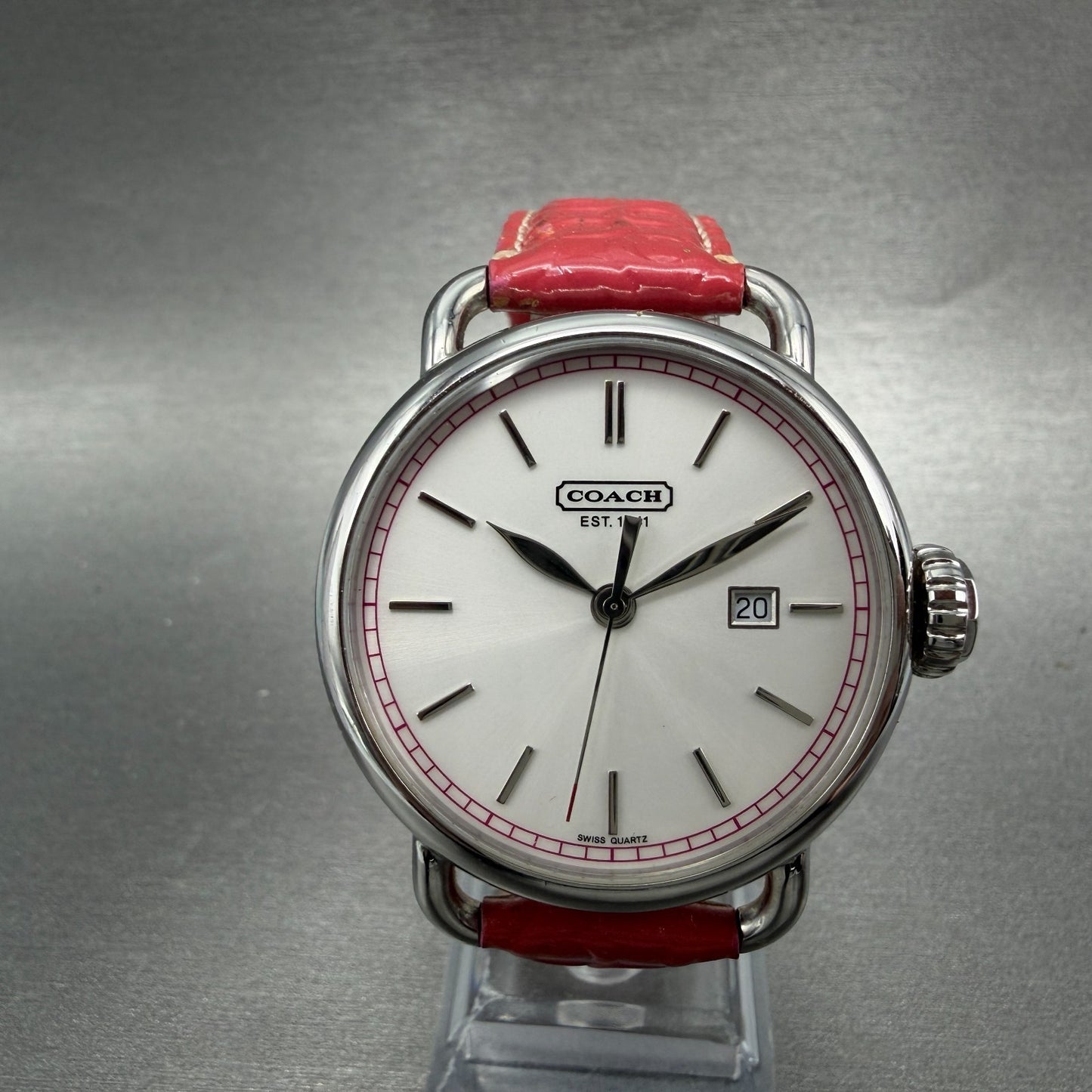 Coach Watch Women 40mm White Dial Steel Date Round Pink Band New Battery0