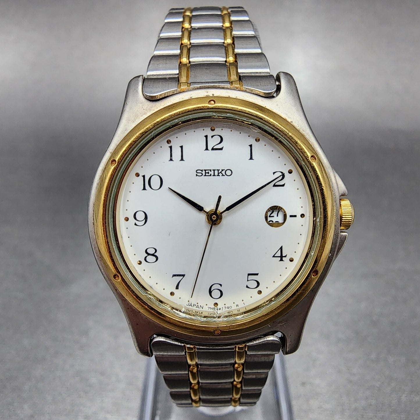 Seiko Watch Women 28mm White Dial Two Tone Date Round 7N820790 New Battery0