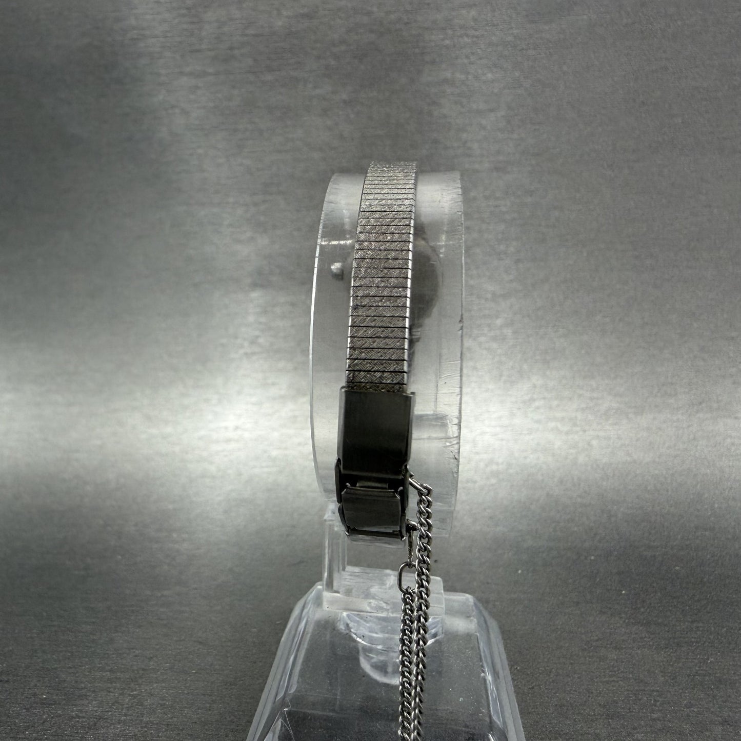 Citizen CQ Watch Women 17mm Silver Dial Silver Tone Round New Battery VTG7