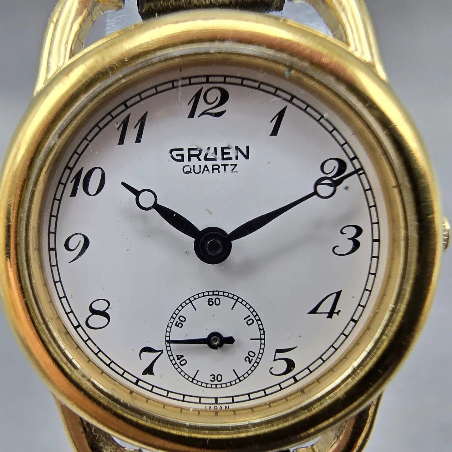 Gruen Watch Women 23mm White Dial Gold Tone Small Seconds Round New Battery1