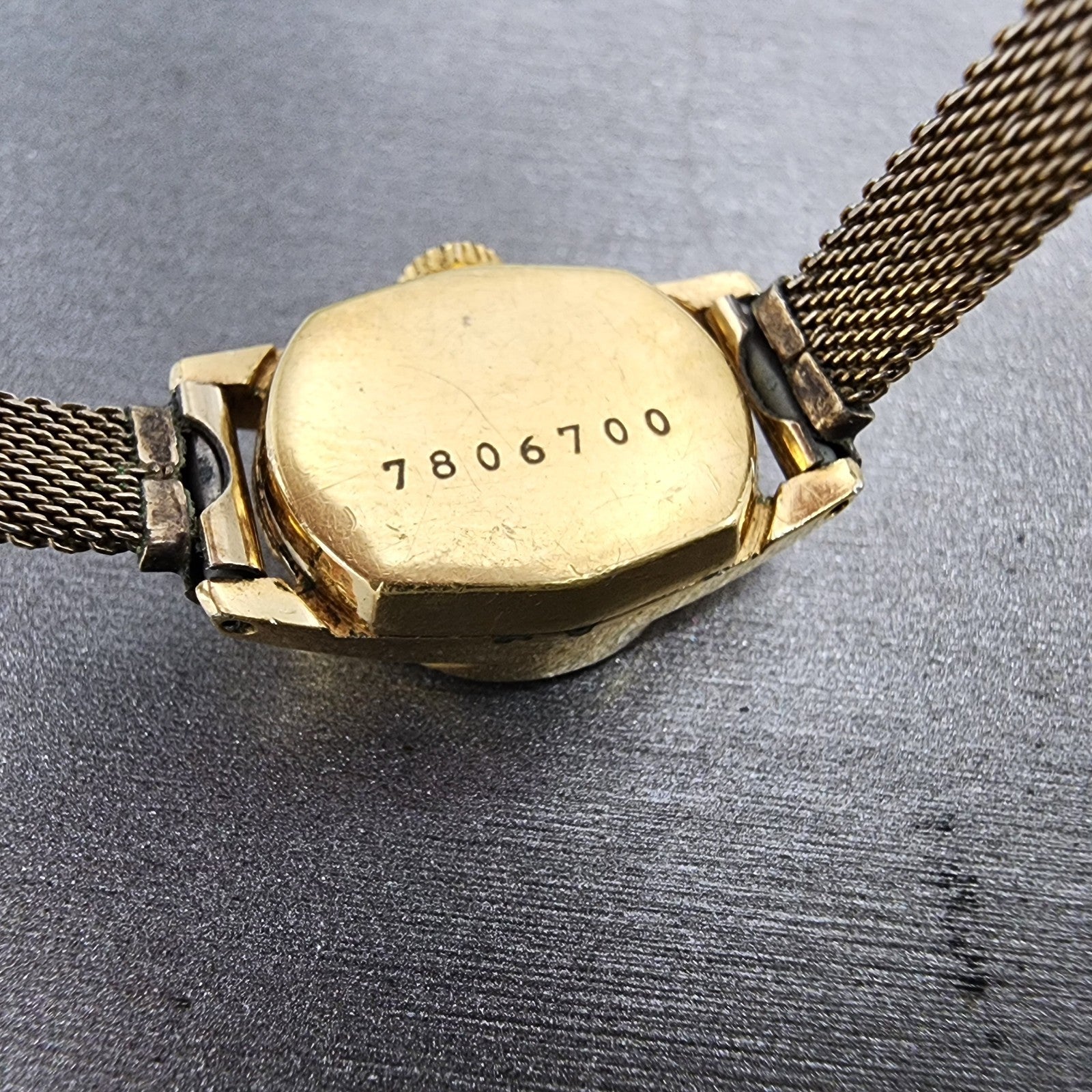 Seiko Watch Women 15mm White Dial Gold Plated Manual Wind Round 100180 Runs9