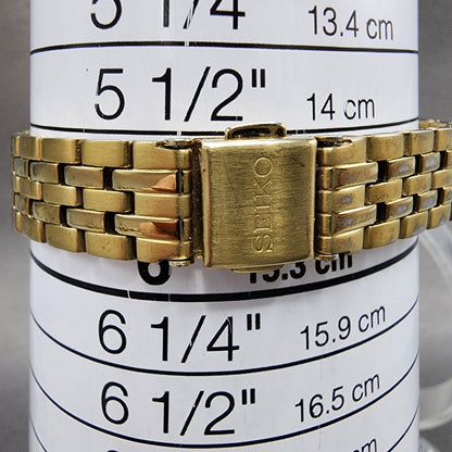 Seiko Solar Watch Women 26mm White Dial Gold Tone Daydate Round V138-0AA0 Runs