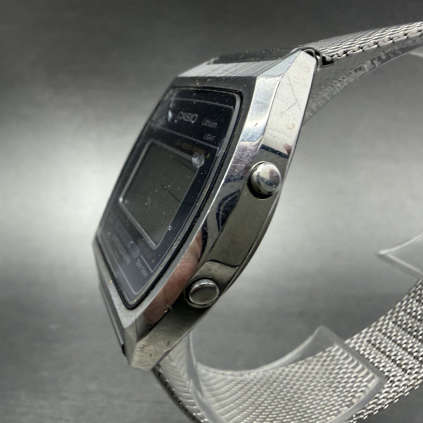Casio W-90 Watch Men 35mm Digital Silver Tone Rectangle Chronograph VintagePARTS3