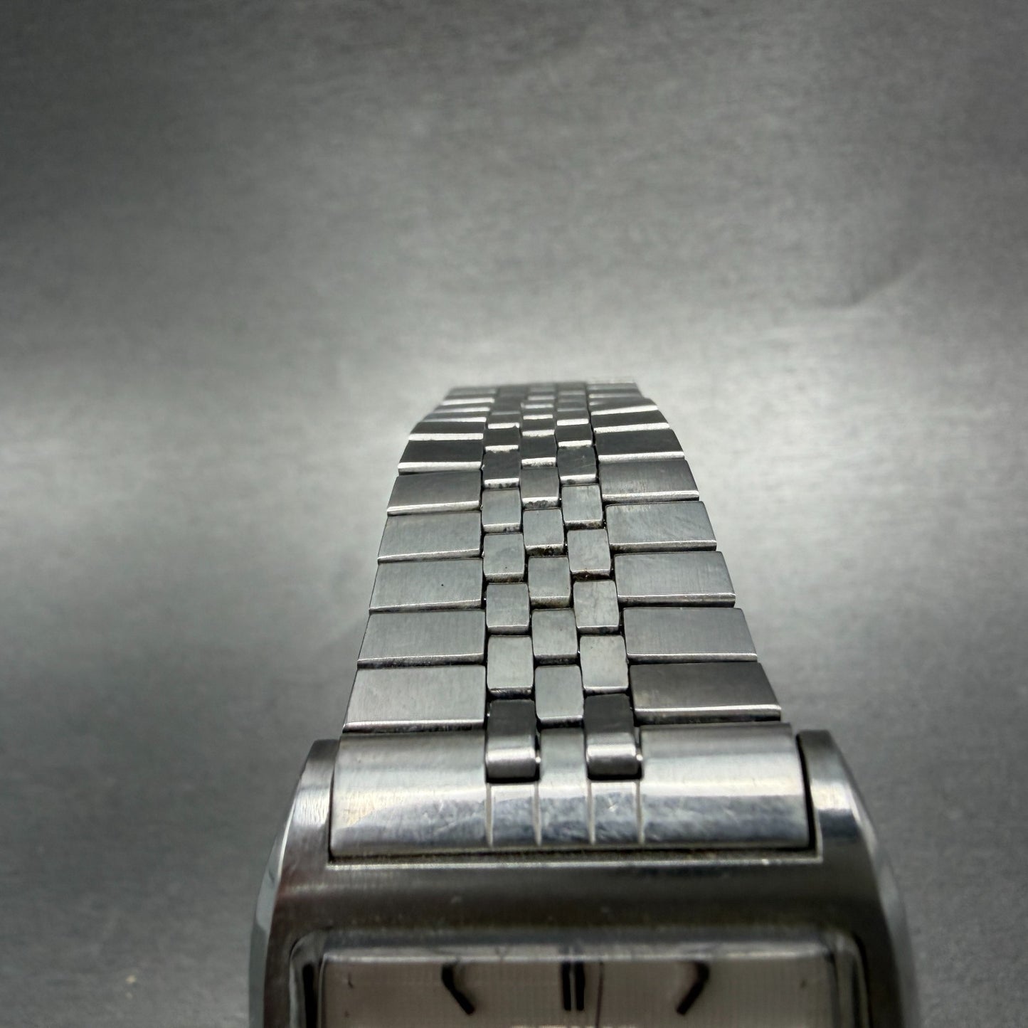 Seiko Lord Matic Watch Men 33mm Silver Dial Steel Daydate READ! 5606-5220 Runs4
