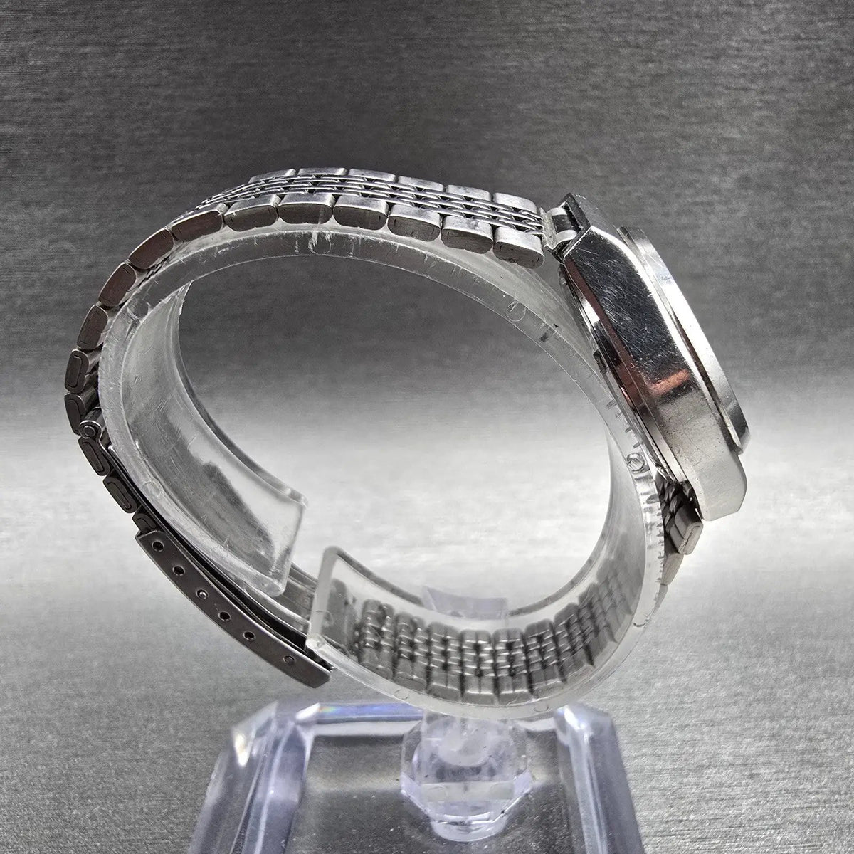 Seiko Watch Women 24mm Blue Dial Silver Tone Daydate Round 7903-0100 New Batt JP8