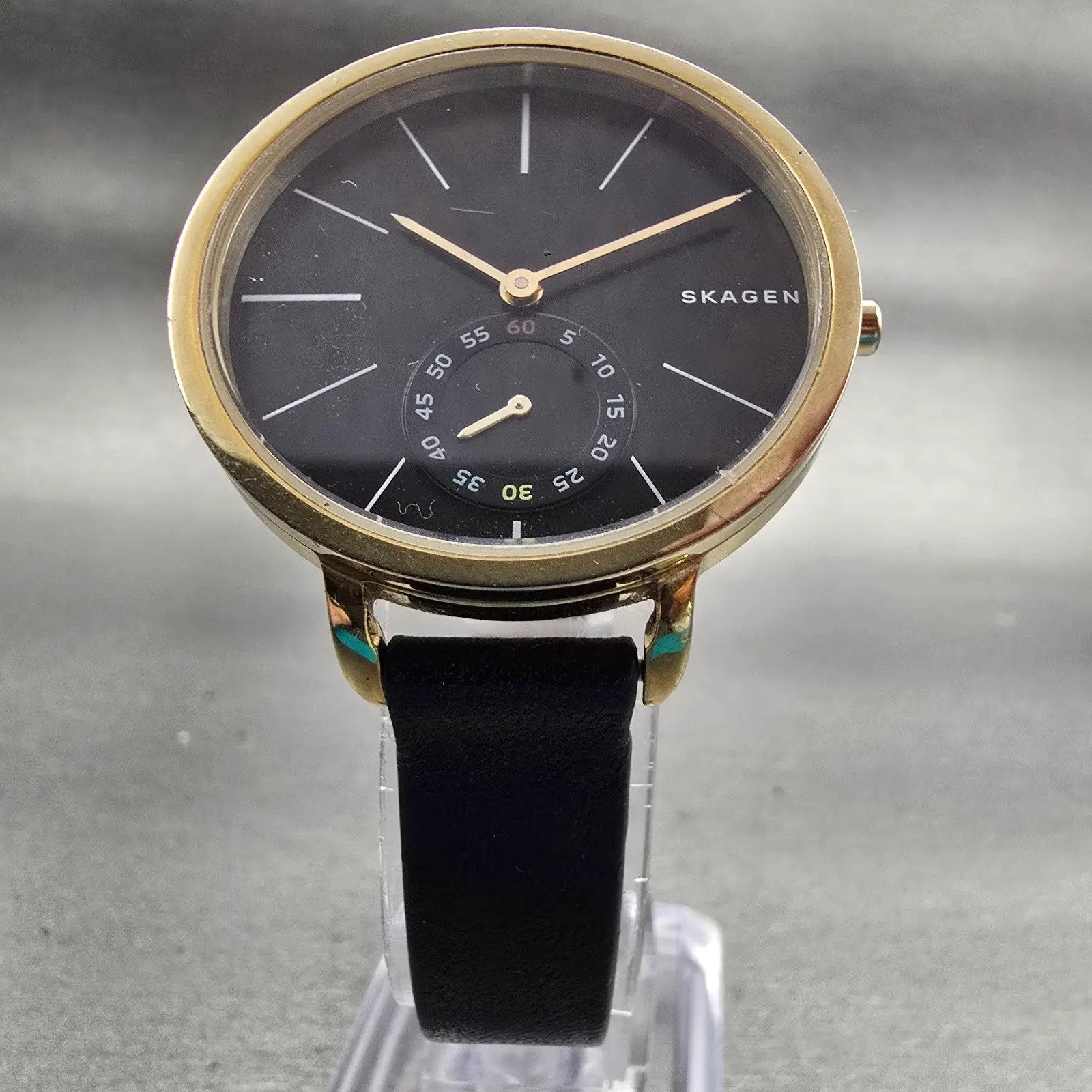 Skagen Hagen Watch Women 34mm Black Dial Gold Tone Round SKW2354 New Battery G5