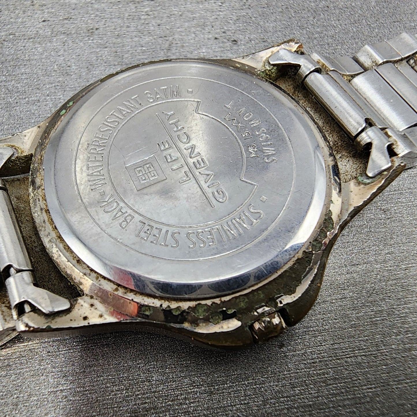 Givenchy Watch Men 35mm White Dial Silver Tone Round  Broken Bracelet PARTS11