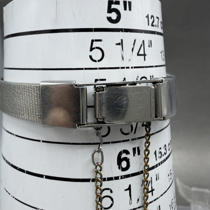 Seiko Watch Women 18mm Silver Dial Silver Tone Round 2C20-0020 New Battery9
