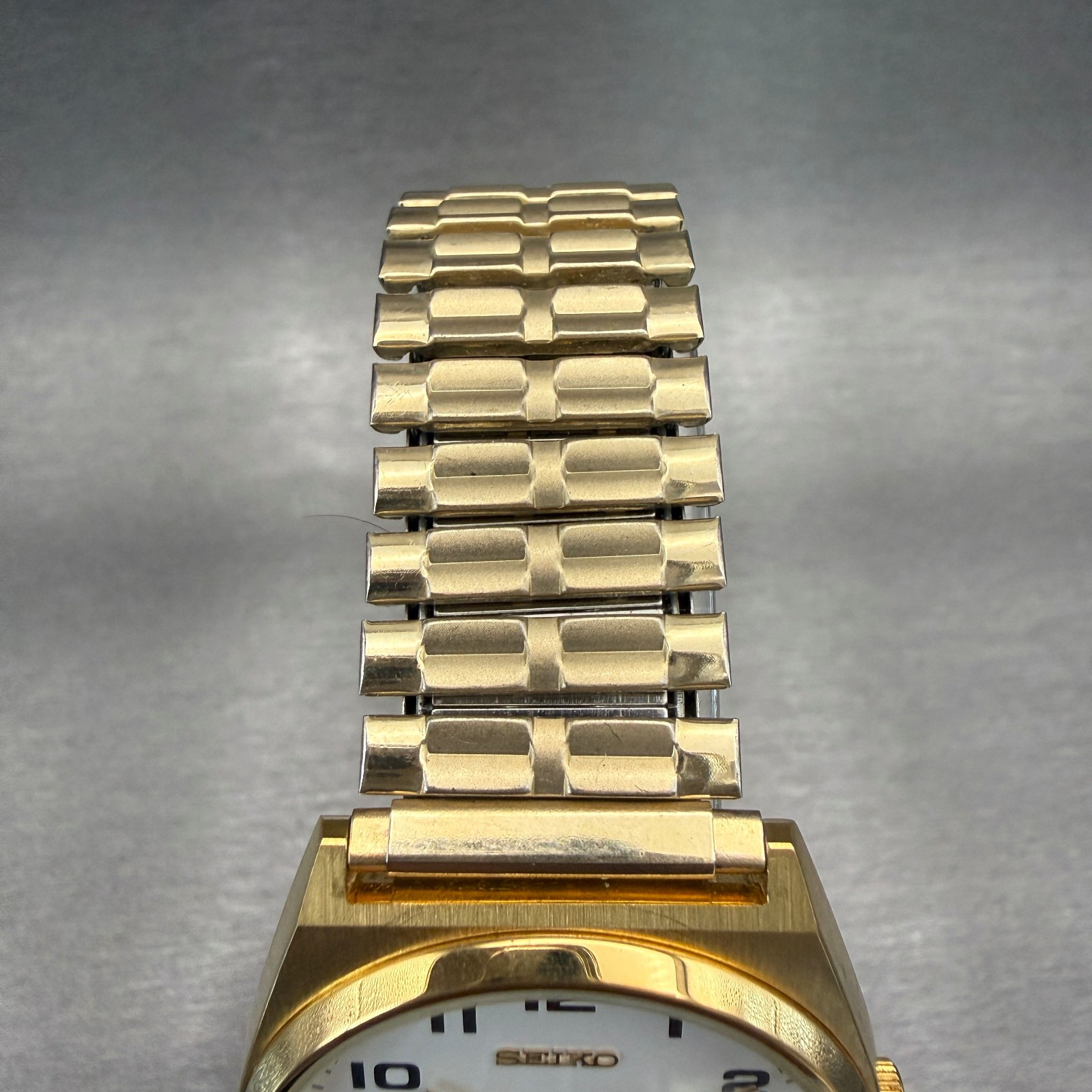 Seiko Watch Men 35mm White Dial Gold Tone Daydate Round V743-9029 New Battery4