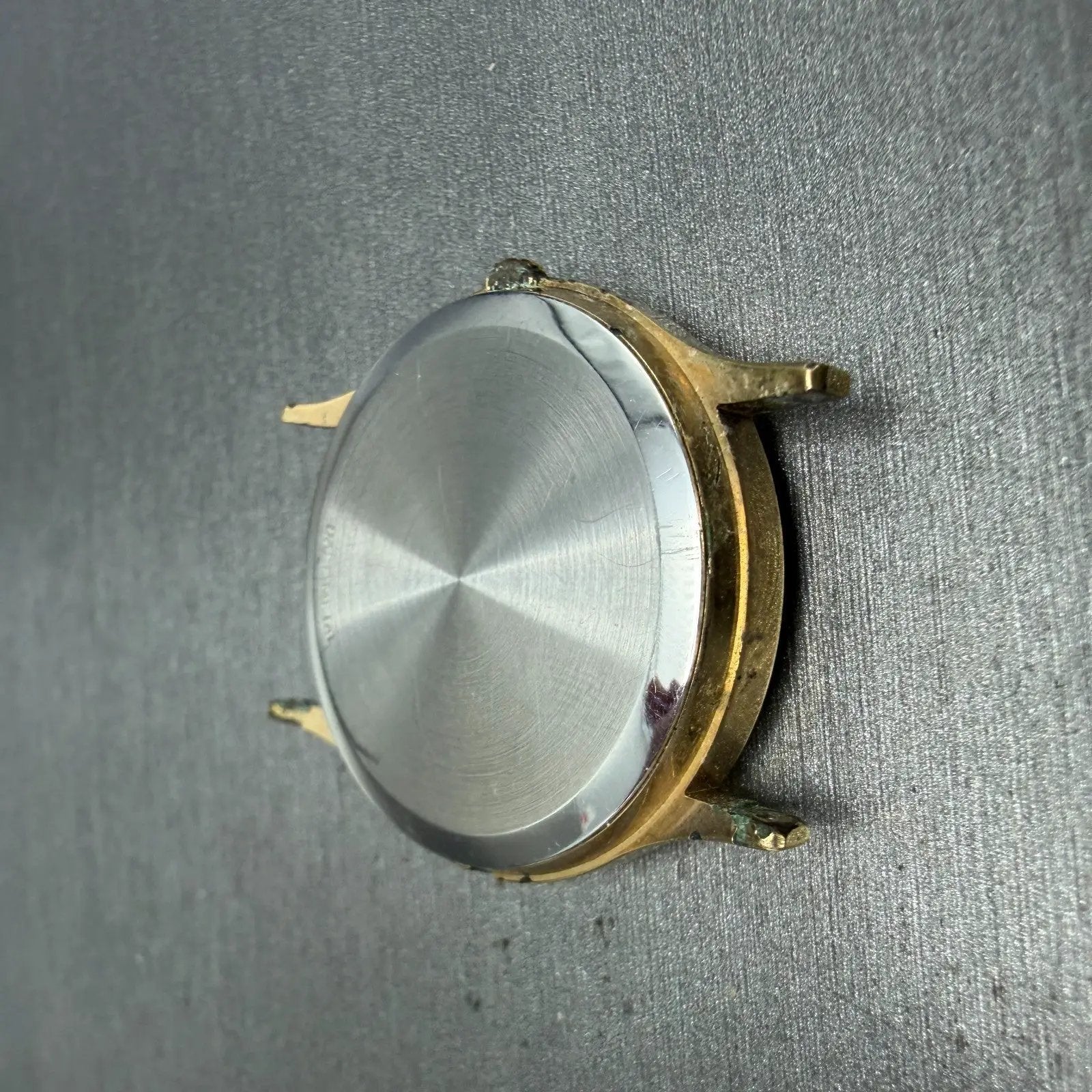 Wittnauer Pegasus Watch Men 33mm Champagne Dial Gold Tone Round New Battery9