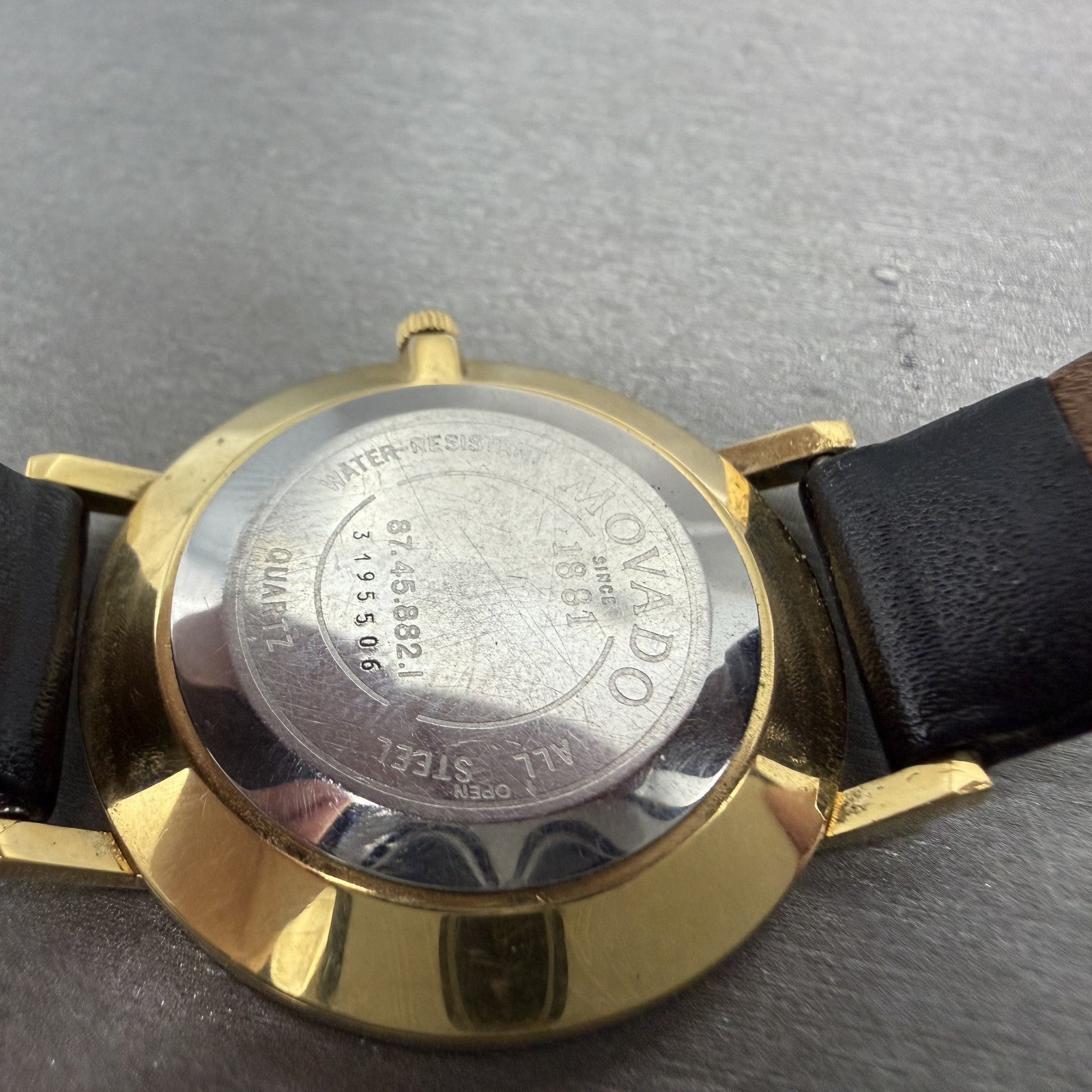 Movado Museum Watch Men 31mm Black Dial Gold Tone Round 8745882 New Battery9