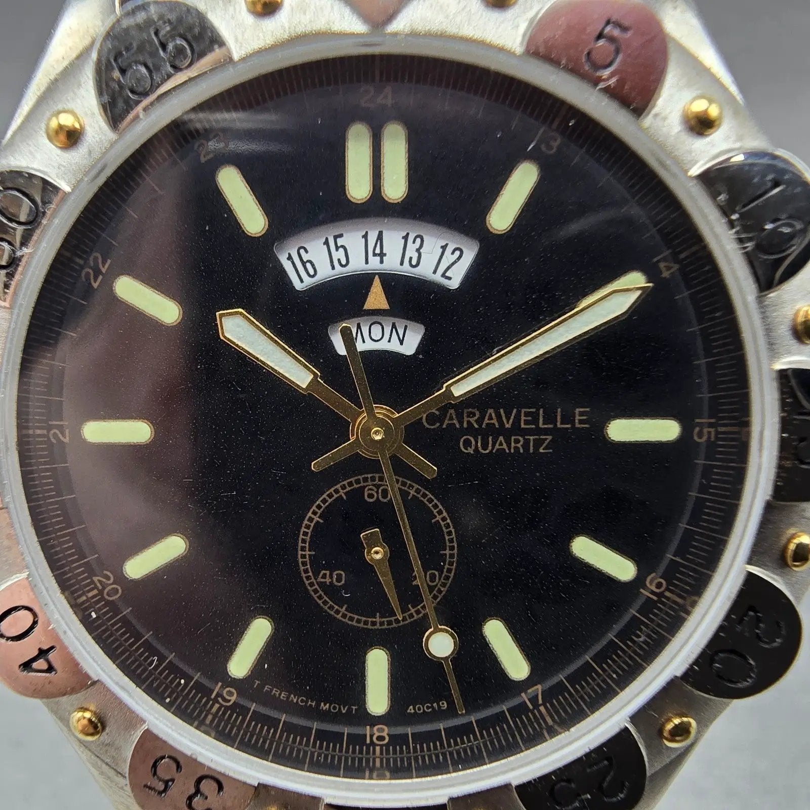 Bulova Caravelle Dive Watch Men 39mm Black Dial Two Tone Daydate 40C19 New Batt1