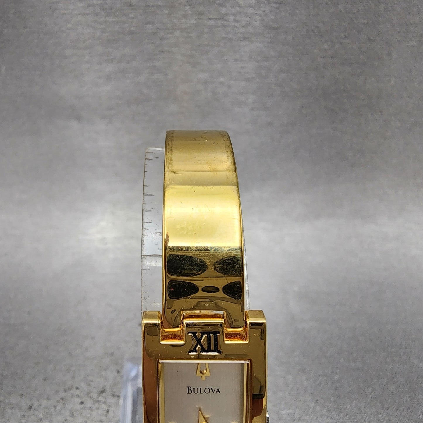 Bulova Tank Watch Women 15mm Silver Dial Gold Tone 97T46 New Battery READ!!!!!!!4