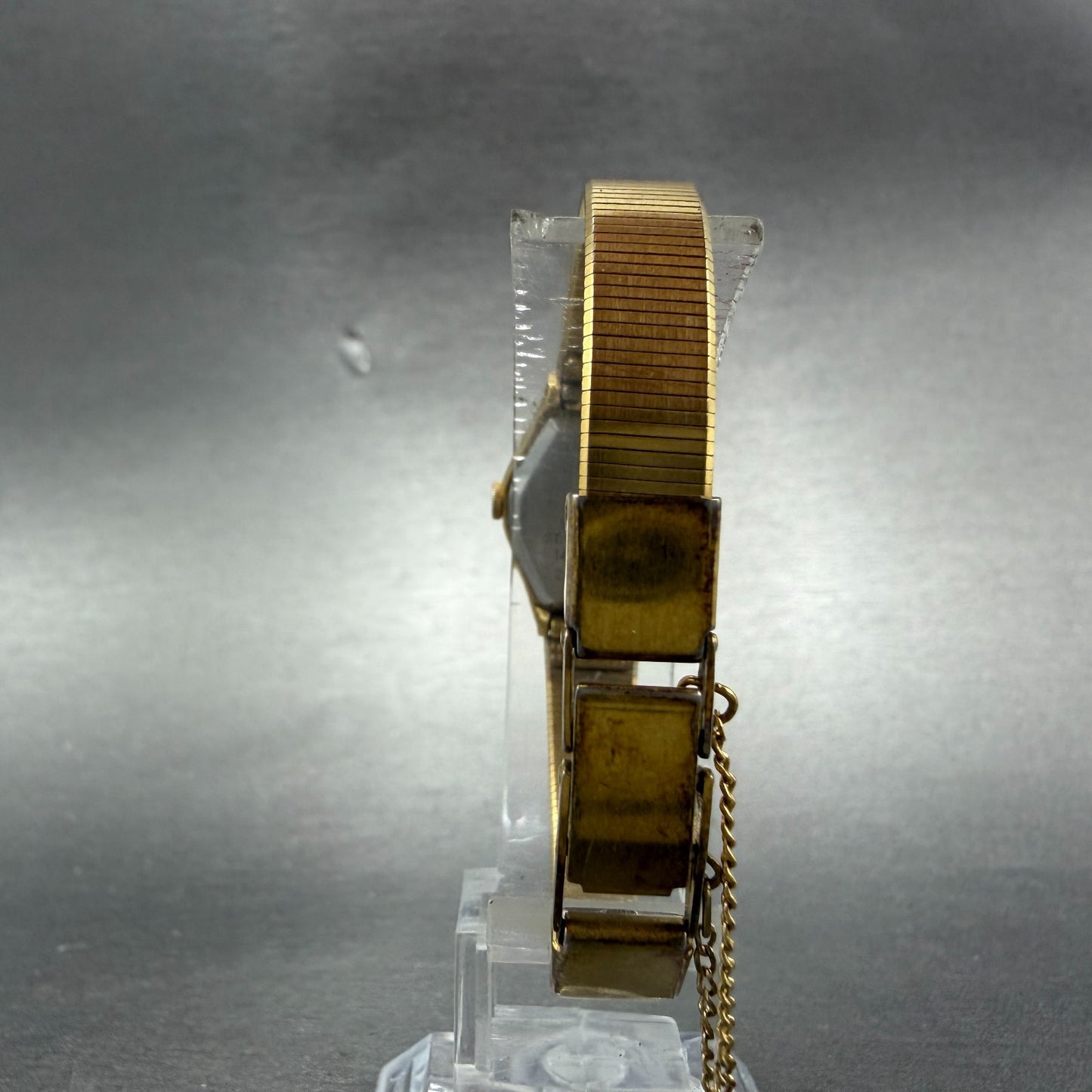 Seiko Watch Women 18mm Gold Dial Gold Tone Oval 1400-8209 New Battery Vintage7