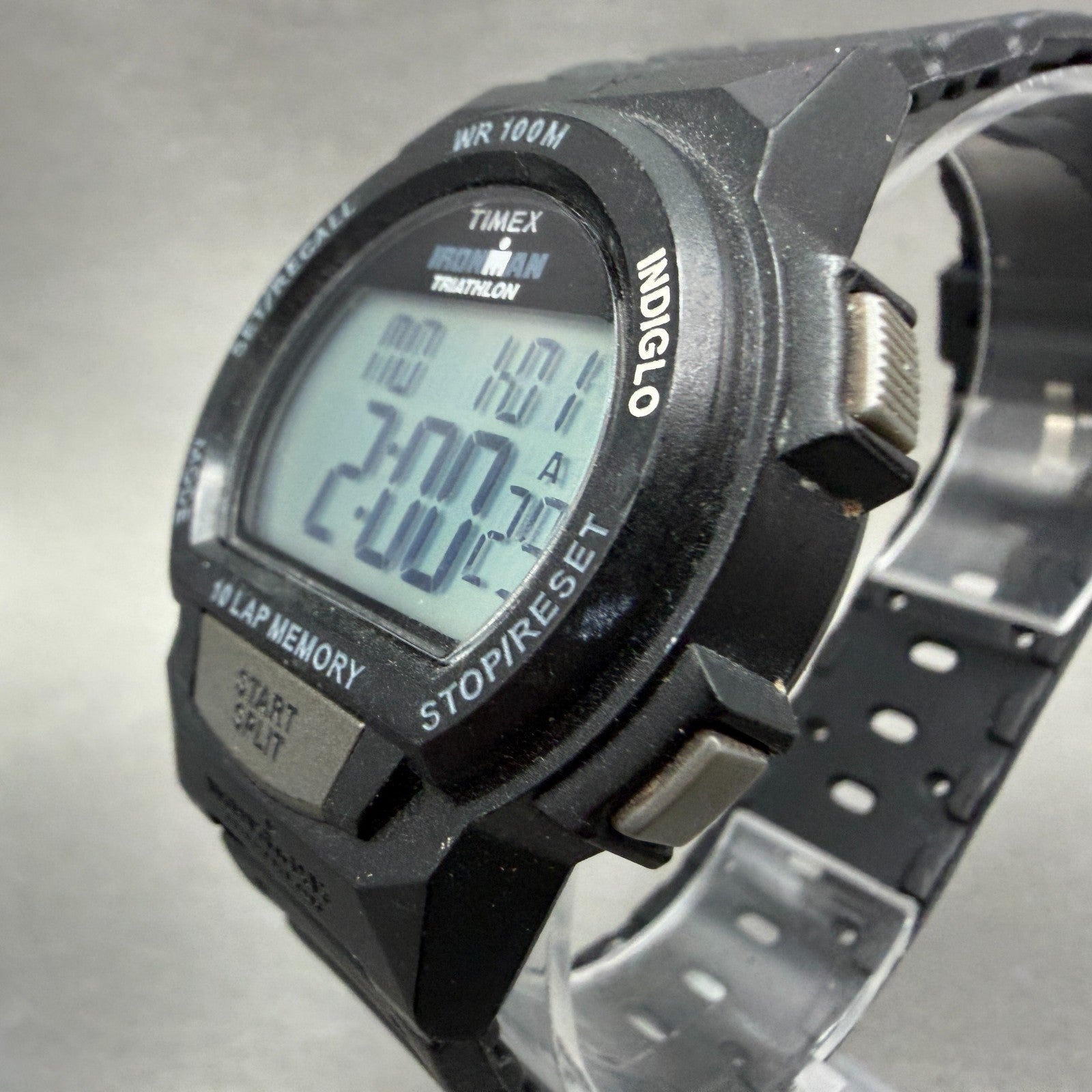 Timex Ironman Triathlon Watch Men 39mm Digital Black Alarm Chrono Round New batt2