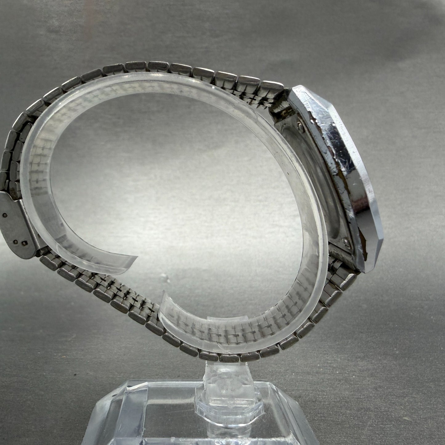 Casio B612W Watch Men 35mm Digital LCD Silver Tone Daydate VTG PARTS9