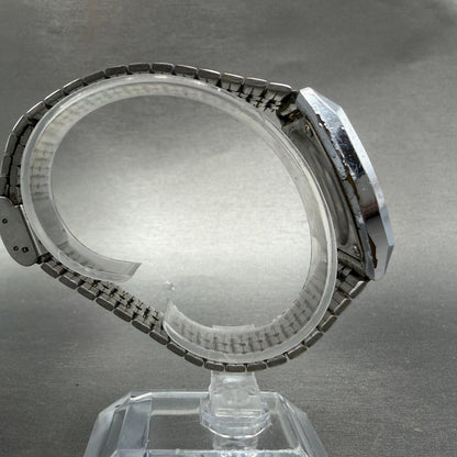 Casio B612W Watch Men 35mm Digital LCD Silver Tone Daydate VTG PARTS9