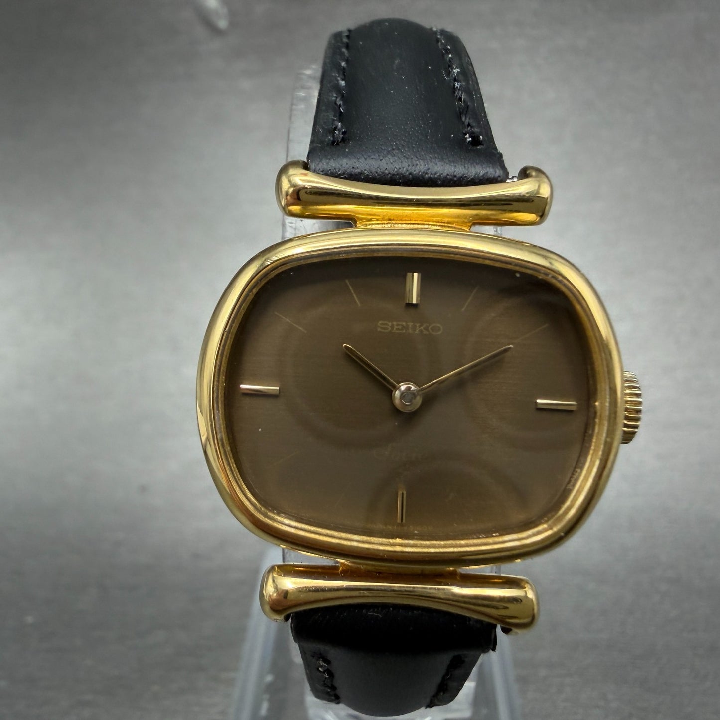Seiko Watch Women 25mm Brown Dial Gold Tone Oval Manual Winds Runs 11-5020 VTG1