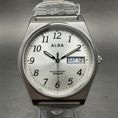 Seiko Alba Watch Men 35mm Silver Dial Silver Tone Daydate 7N43-K001 New Battery0