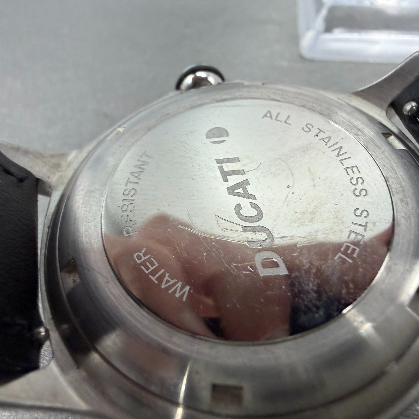 Ducati Watch Men 41mm Black Dial Silver Tone Round Leather Band New battery9
