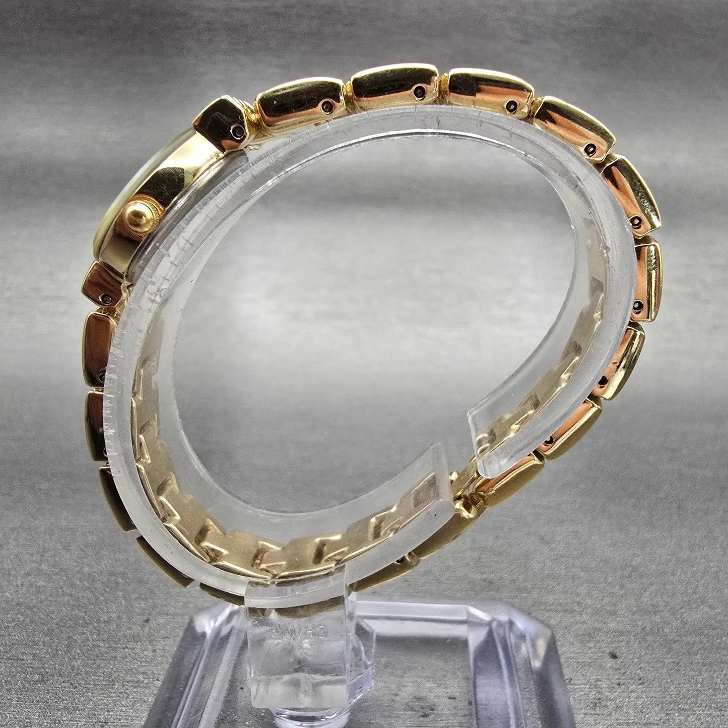Citizen Elegance Watch Women 17mm MOP Dial Gold Tone Round 2200-242271 New Batt6
