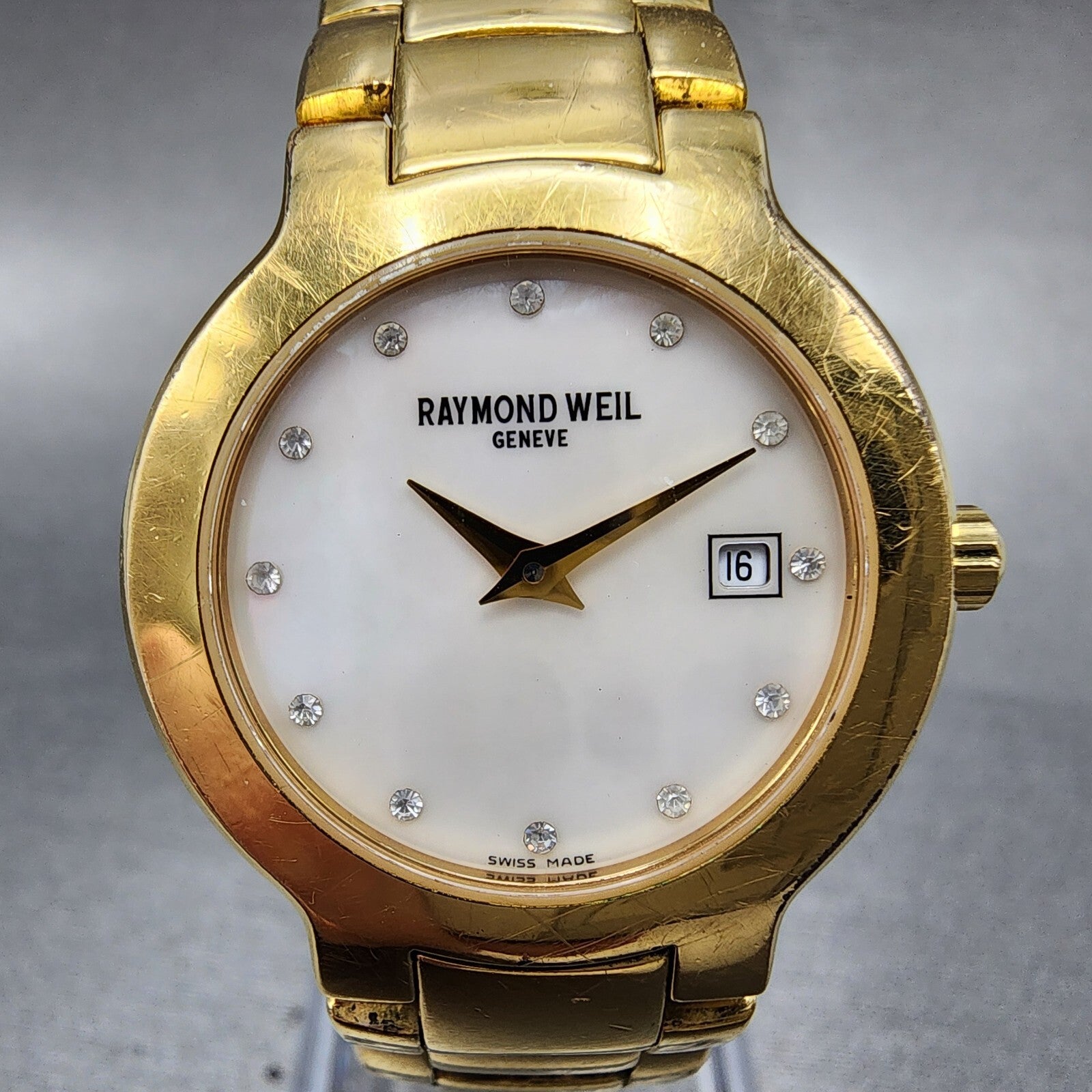 Raymond Weil Watch Women 27mm MOP Dial Gold Plated Date Round 5392 New Battery1