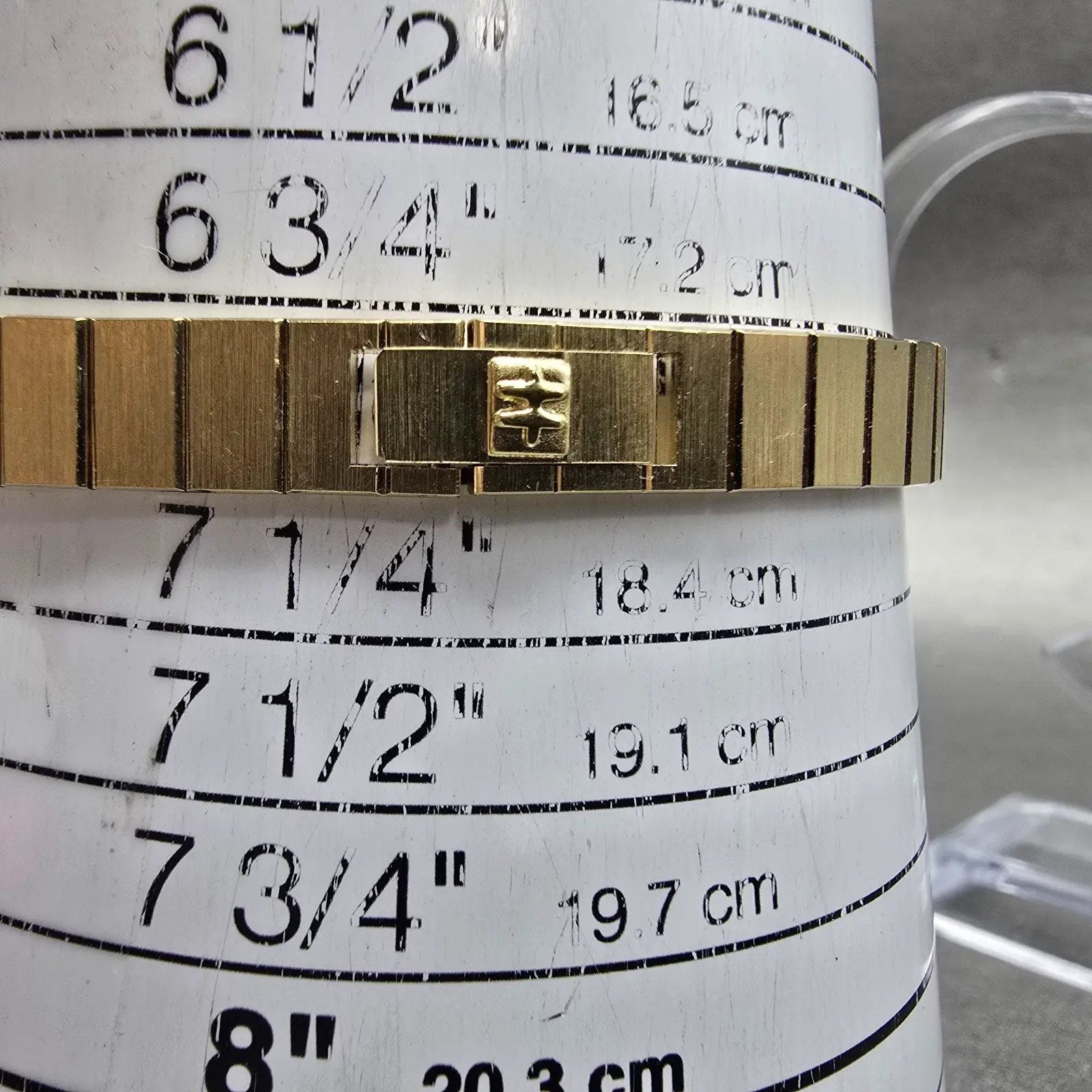 Hamilton Watch Women 19mm Champange Dial Gold Tone Oval New Battery Vintage 864610