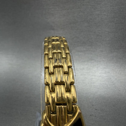 Seiko Watch Women 16mm Black Dial Gold Tone Vintage 4N00-6411 New Battery4