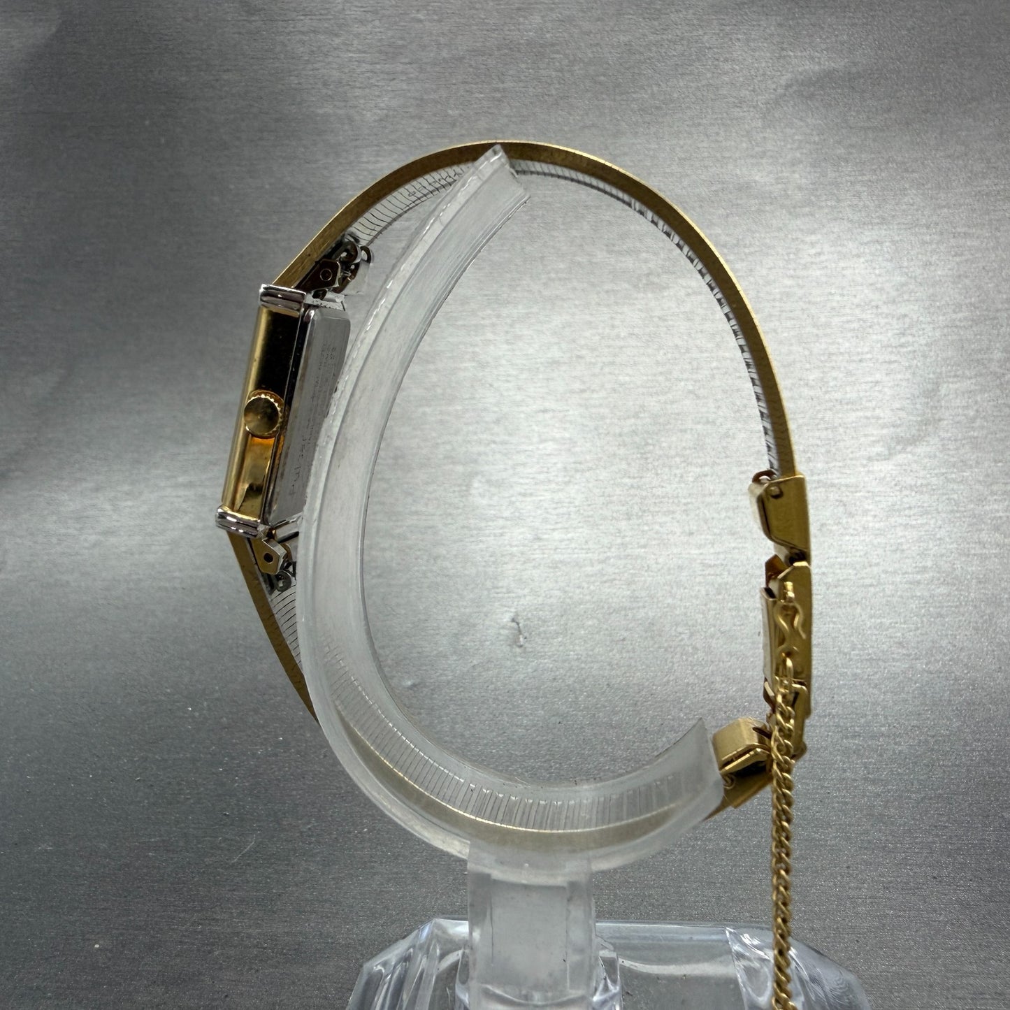 Seiko Pulsar Tank Watch Women 12mm Champagne Dial Gold Tone V220-5080 New Batt6