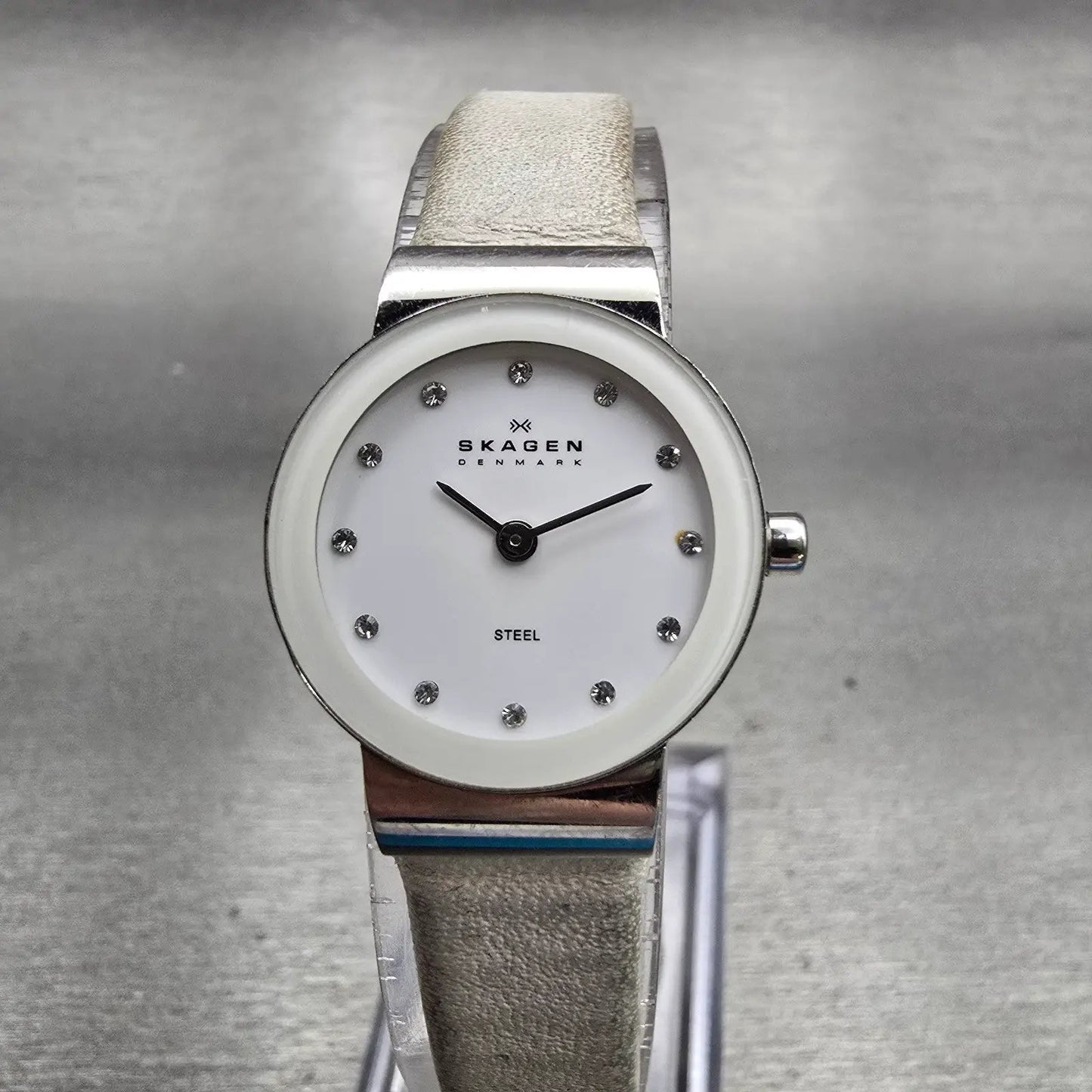 Skagen Denmark Steel Watch Women 22mm White Dial Silver Tone 358XSSLWW New Batt0