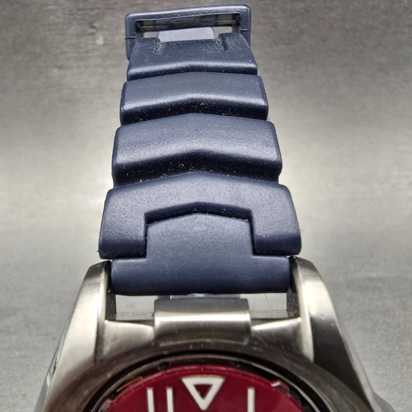 Citizen Eco-Drive GMT Watch Men 40mm Red Dial Silver Tone date B876-H25543 PARTS7