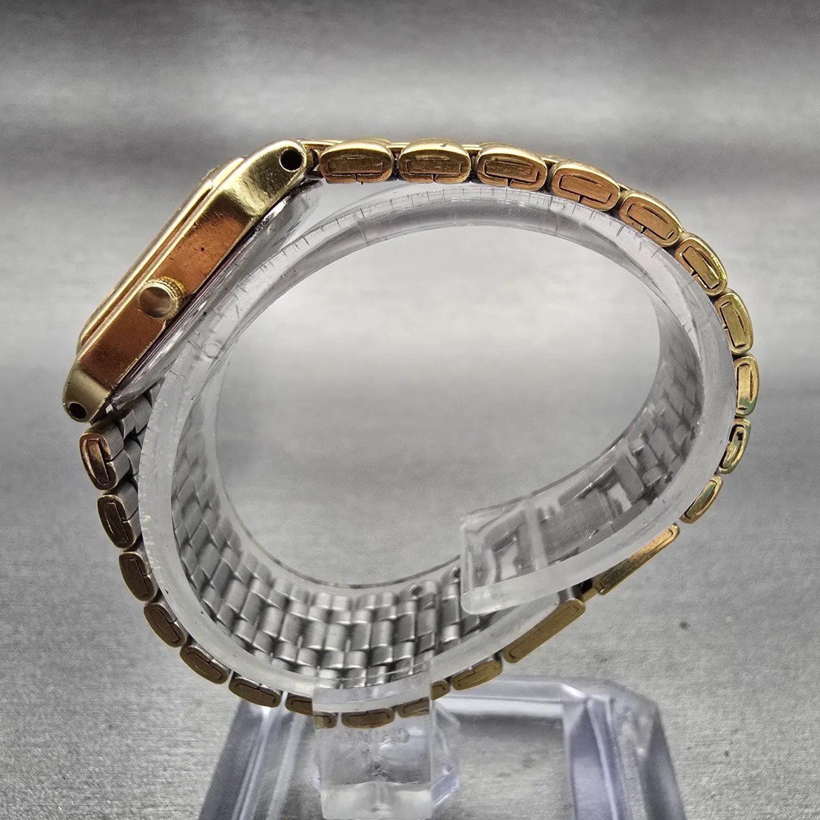 Bulova Watch Women 19mm Gold Dial Gold Tone Rectangle Vintage New Battery6
