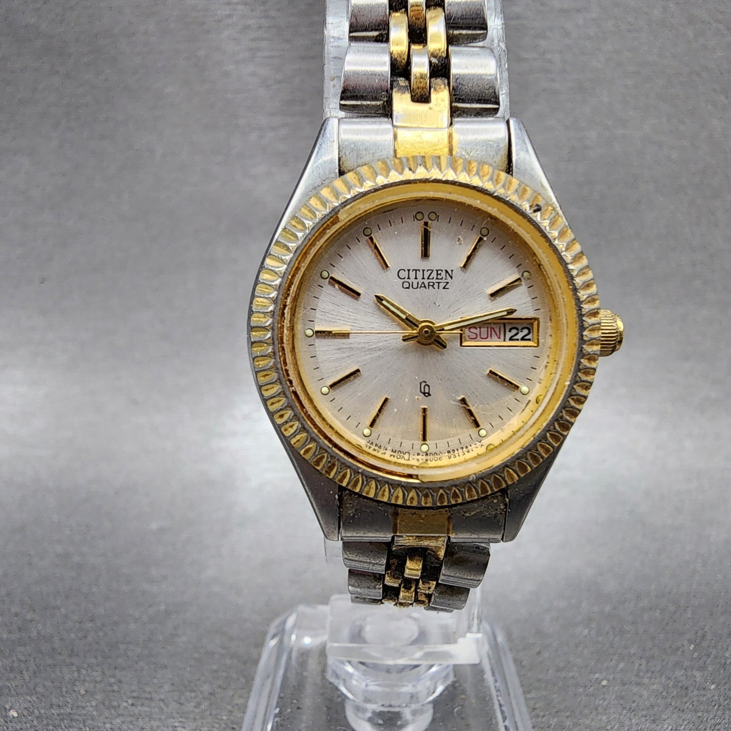 Citizen CQ Watch Women 25mm Silver Dial Two Tone Daydate 6000R00413 New Batt0