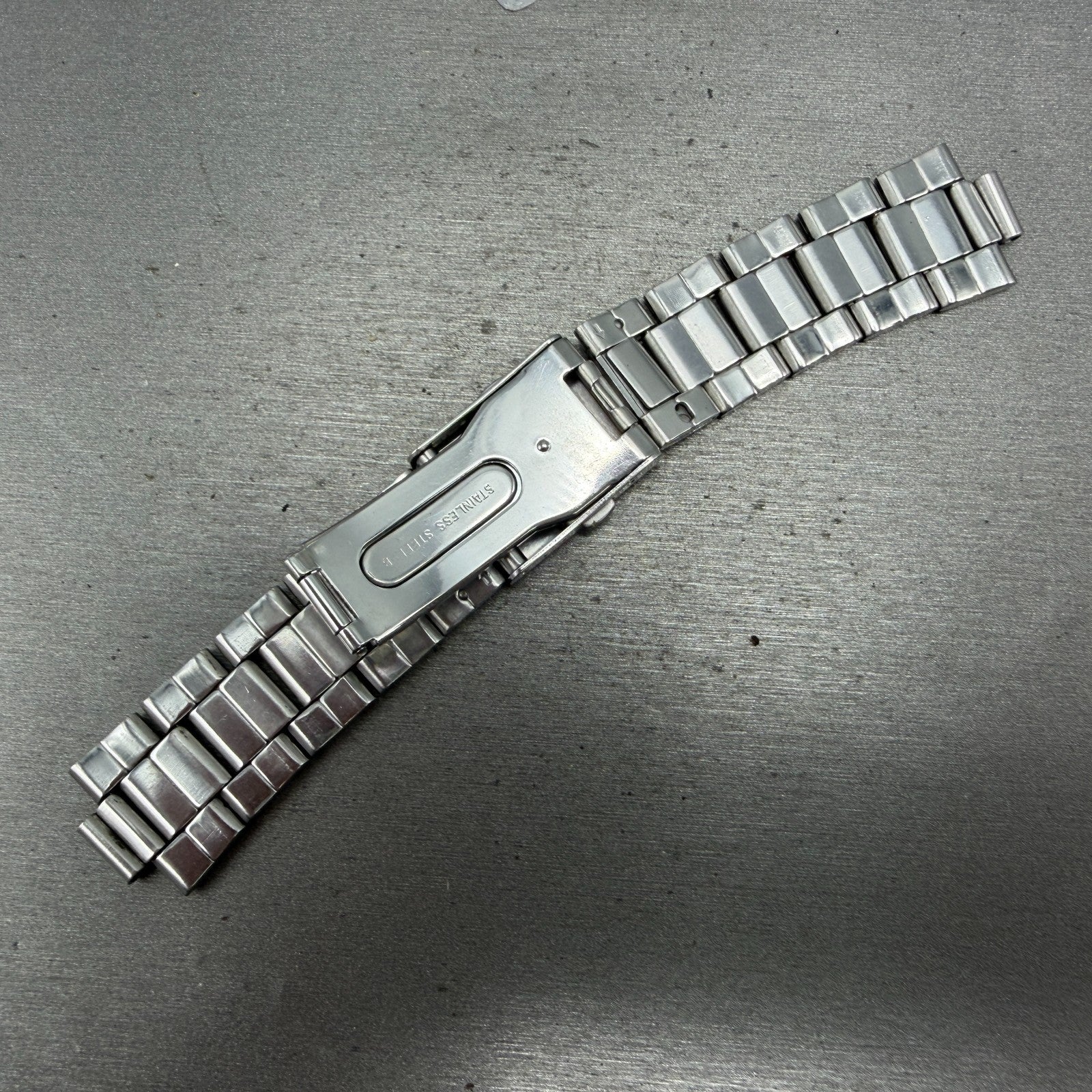 Seiko ALBA Watch Men 36mm White Dial Two Tone Date Round 7N42-0AD0 New Battery12