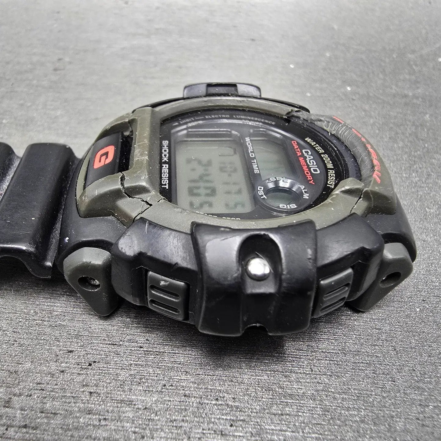 Casio G-Shock G-2200 Watch Men 49mm Black Gray Alarm Chronograph READ New Batt3