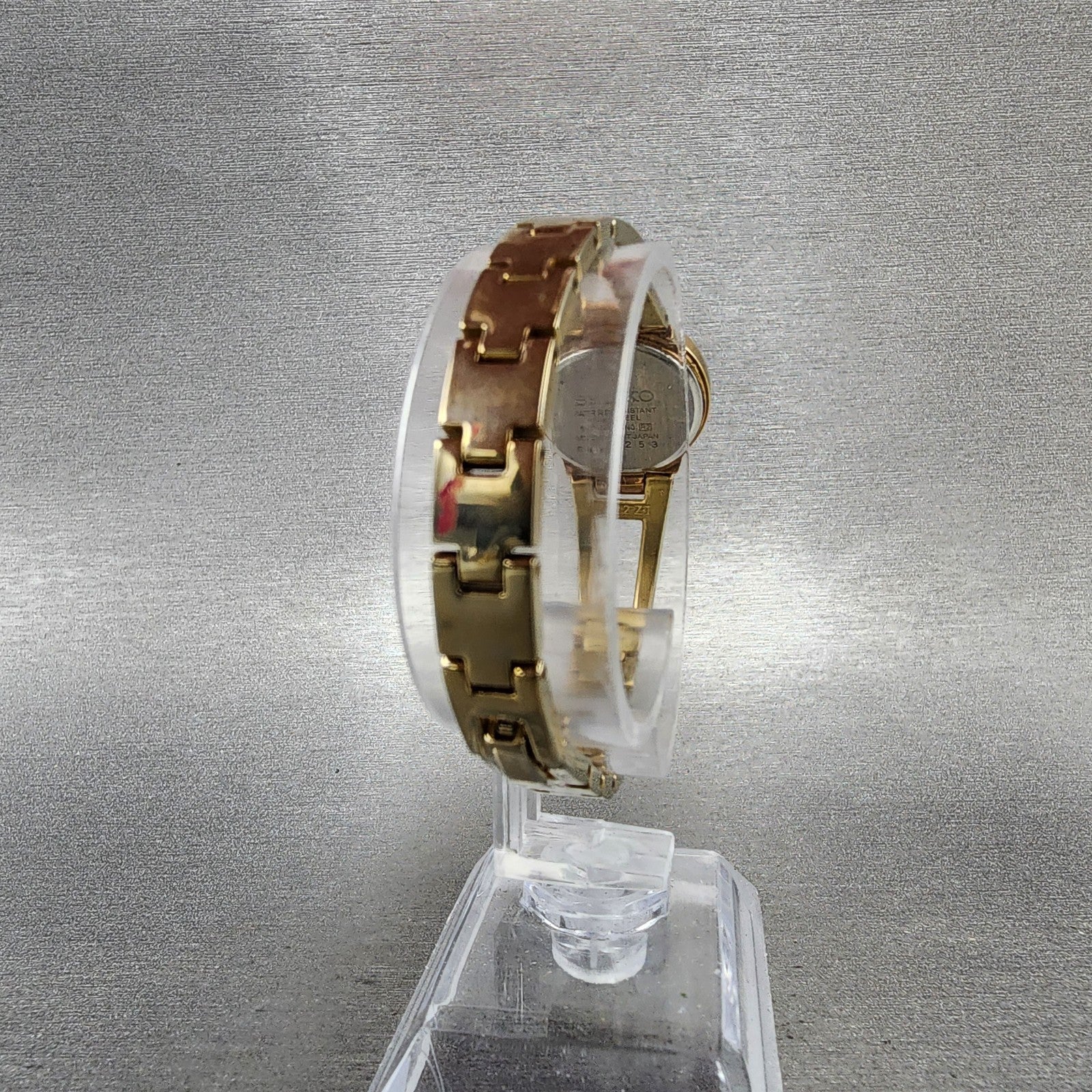 Seiko Watch Women 20mm MOP Dial Gold Tone Round 1n000gn0 Vintage New Battery7