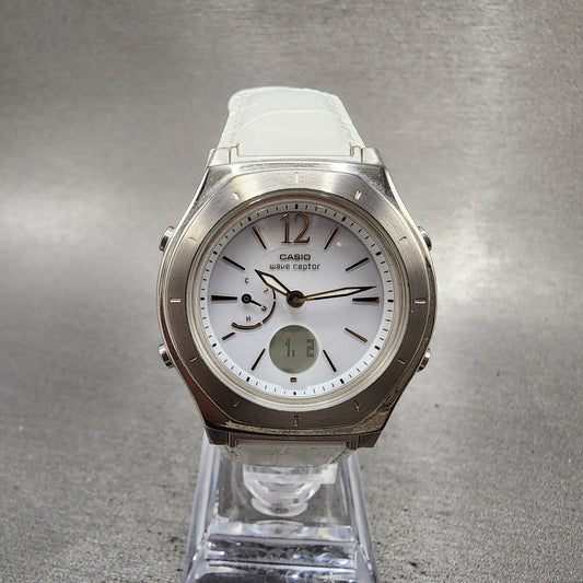 Casio Wave Ceptor Watch Women 35mm White Dial Silver Tone Analog Digital WorksAB0