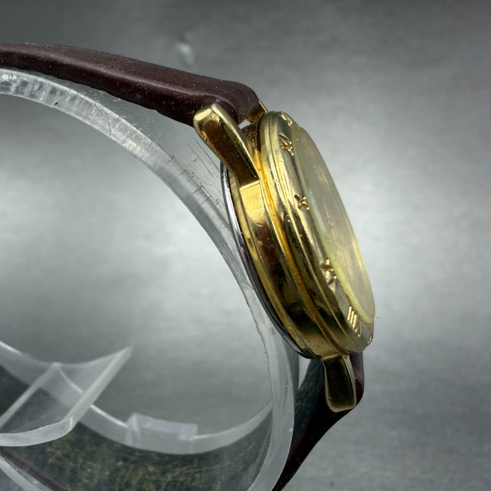 Citizen Watch Women 24mm Champagne Dial Gold Tone Date 1012-K13131 New Battery y3