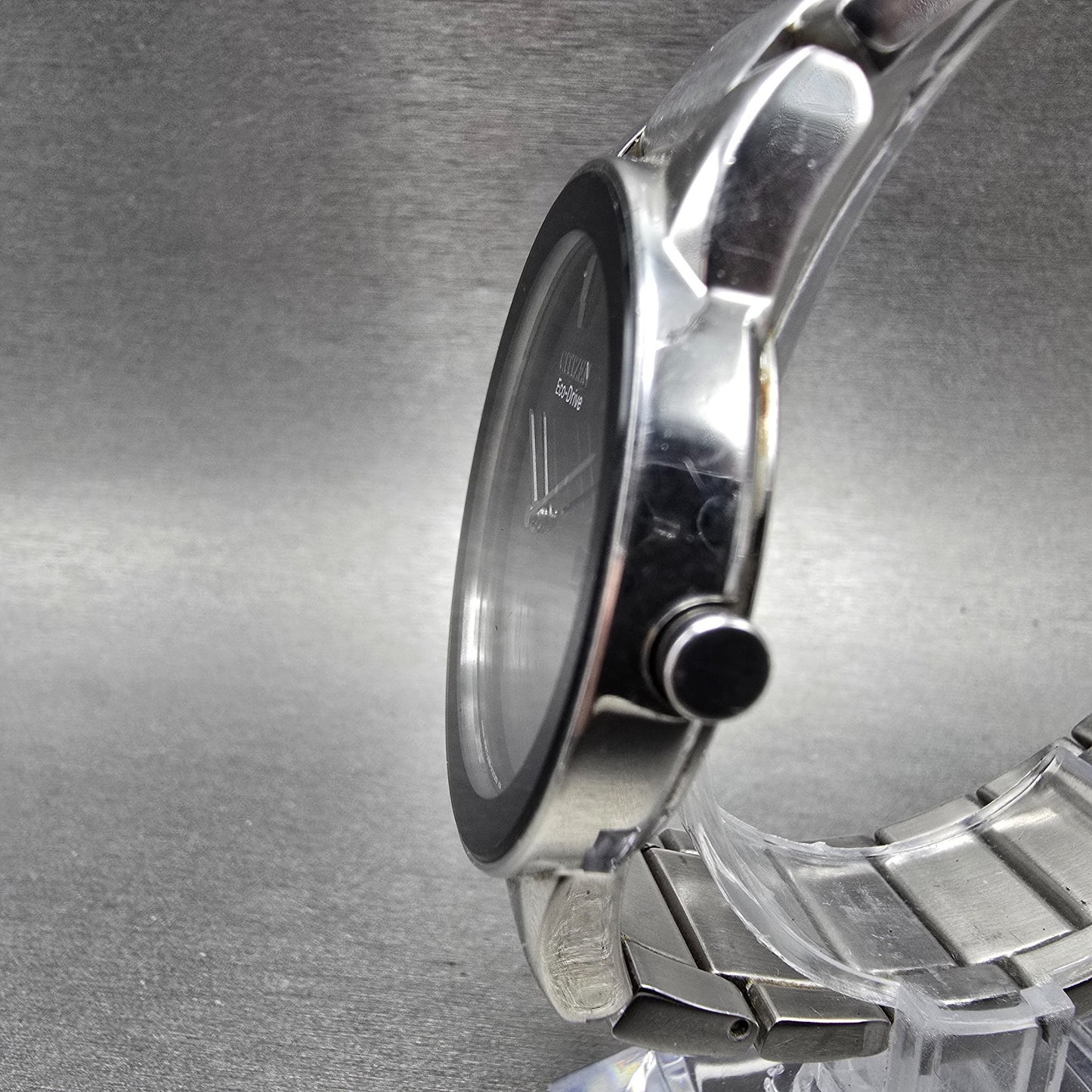 Citizen Eco-Drive Watch Men 40mm Black Dial Silver Tone Date J165-S086884 Runs2