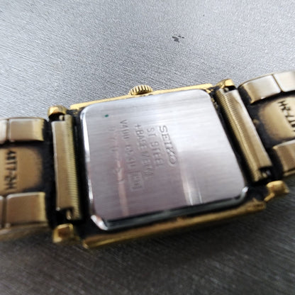 Seiko Tank Watch Women 20mm White Dial Gold Tone Square V4006530 New Battery9