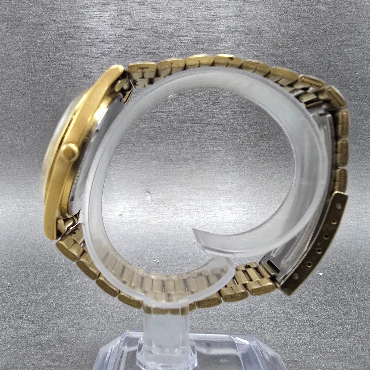 Seiko SQ Watch Men 35mm Champagne Dial Gold Tone Date 5Y22-8020 Round PARTS7