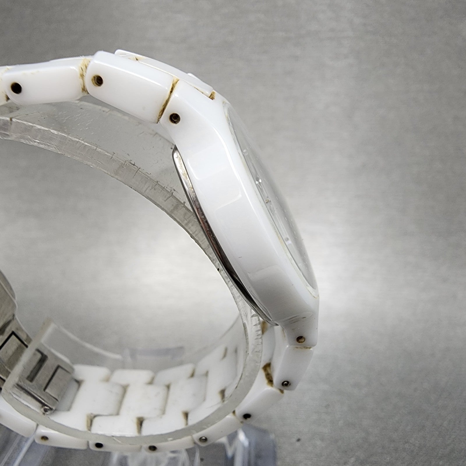 Skagen watch Women 27mm White Dial White Ceramic Round 572SSXWC New Battery3