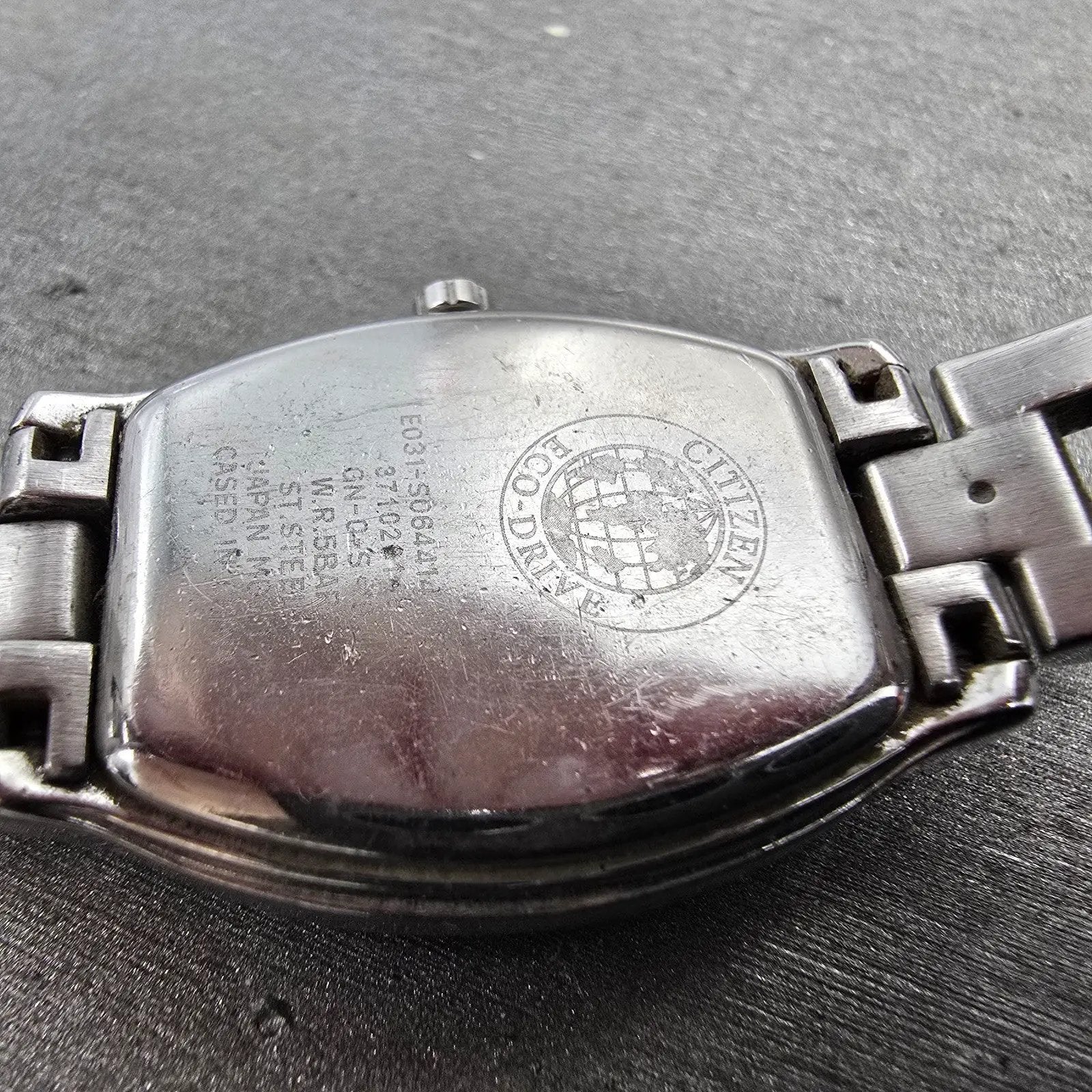 Citizen Wicca Watch Women 24mm Black Dial Silver Tone Rectangle E031-S06441 Runs9